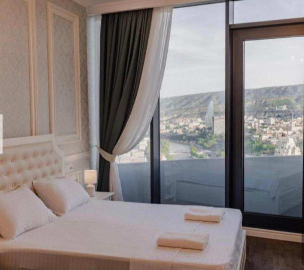 5 Star King David Hotel Apartment Тбілісі Екстер'єр фото