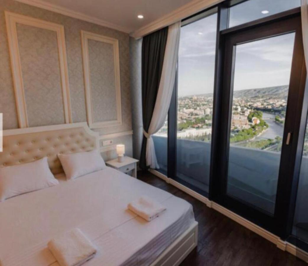 5 Star King David Hotel Apartment Тбілісі Екстер'єр фото